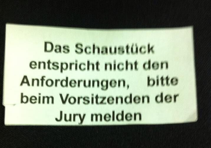 Zettel mit Nachricht